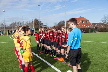 Bild 3 - B-Juniorinnen SG Weststeinburg/Bei - SV Fisia 03 : Ergebnis: 1:2